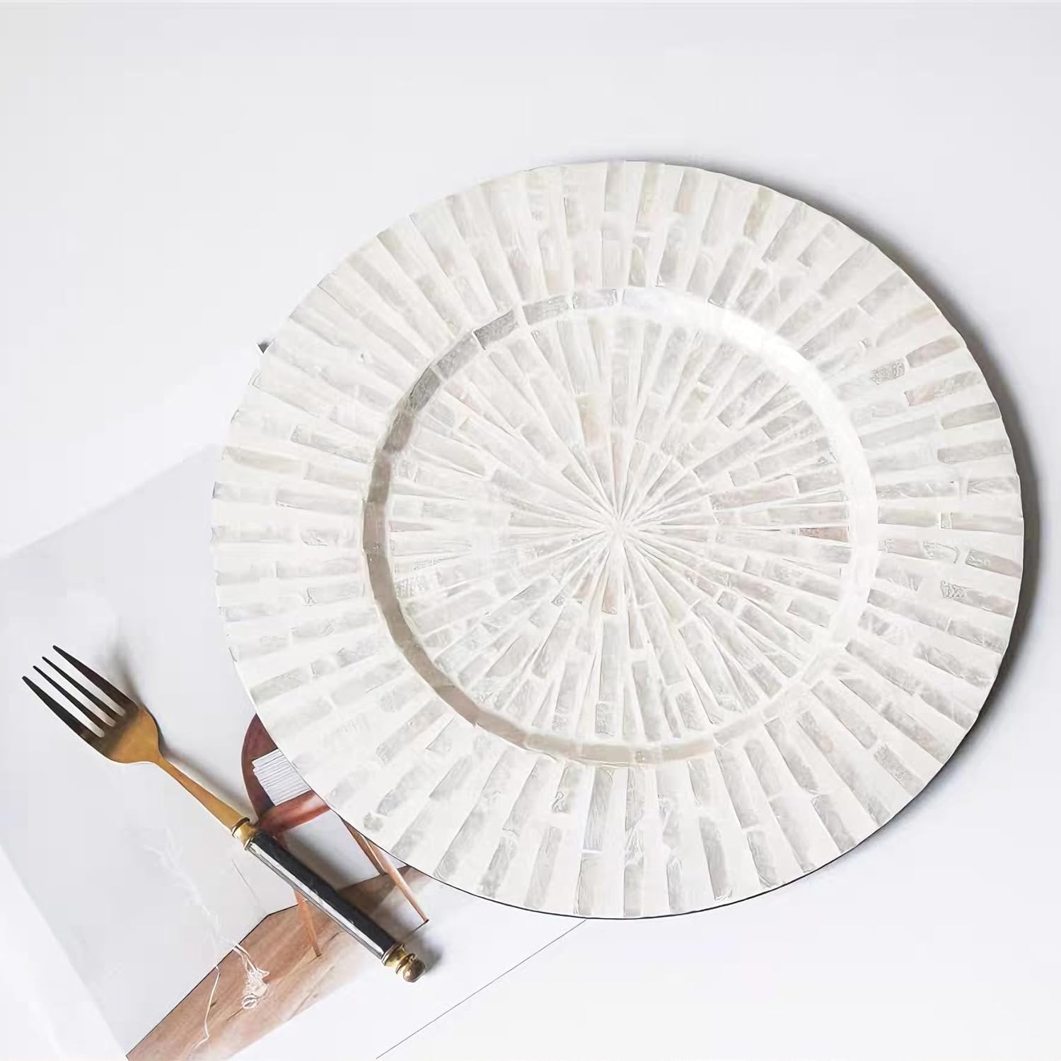 Set of 4 Wooden Charger Plates with White MOP Inlay – Handcrafted Round Shell Mosaic Underplates for Wedding, Party & Dining Table Decor (Radiating white, 13“) - Image 6