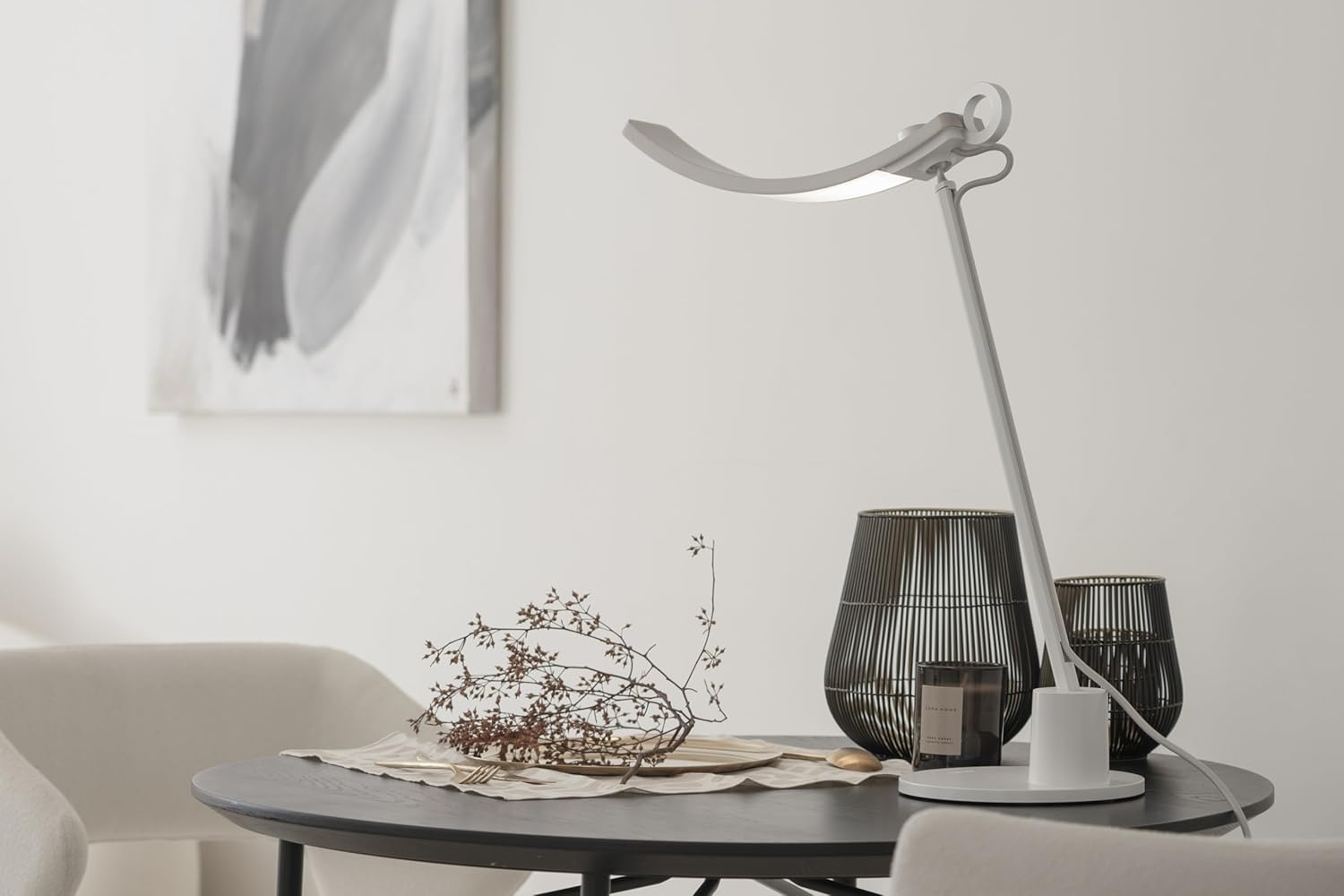 BenQ Genie e-Reading Desk Lamp - Bright Lighting for Small Workspace, Dimmable with 13 Color Modes, Auto-dimming, Eye-Caring Lamp for Home Office, Reading, Study, Craft, Matte Gold