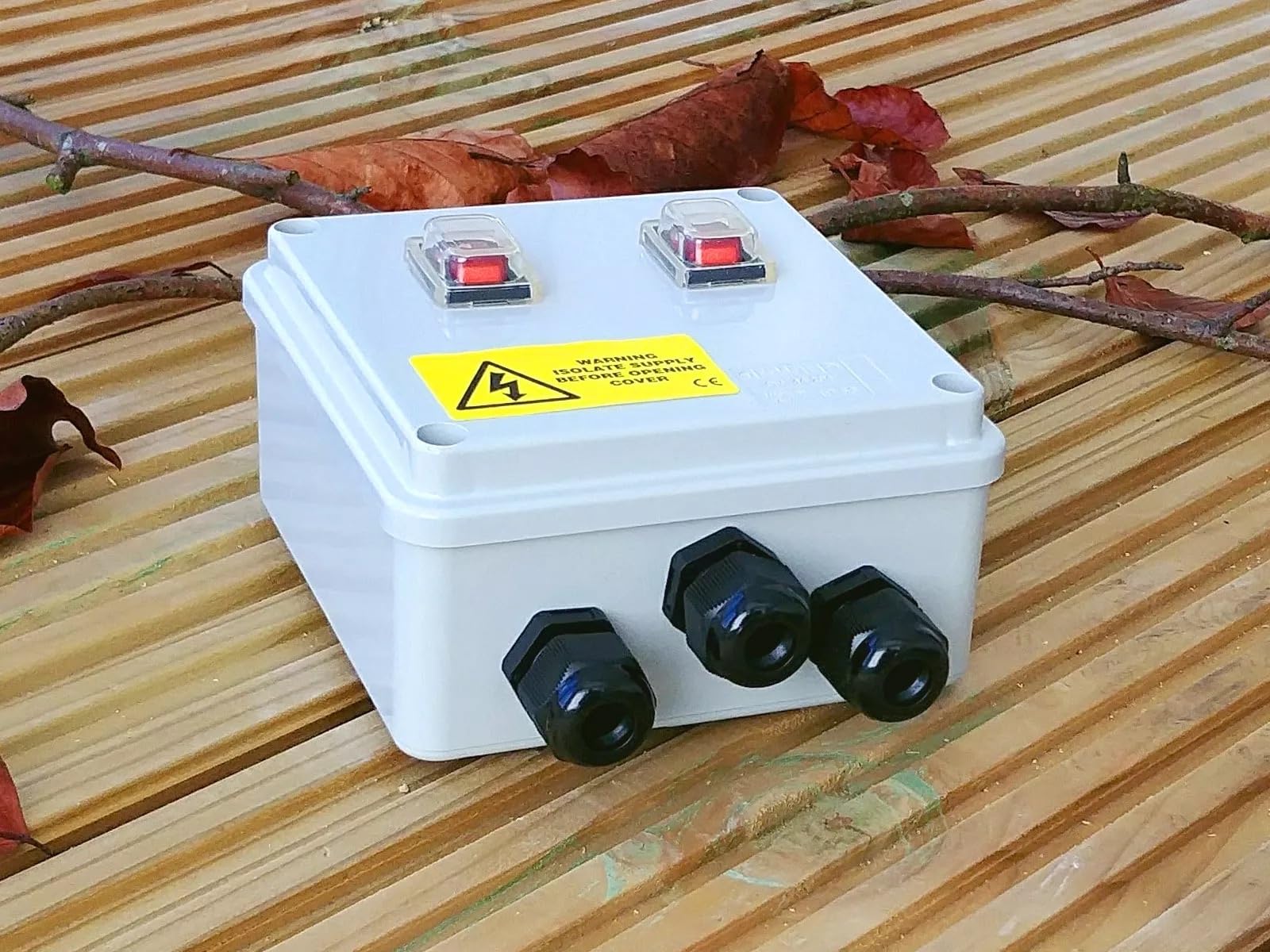Illuminated Rocker Switch box for Pond Pumps, Filters etc and Outdoor Lighting (2 Way)