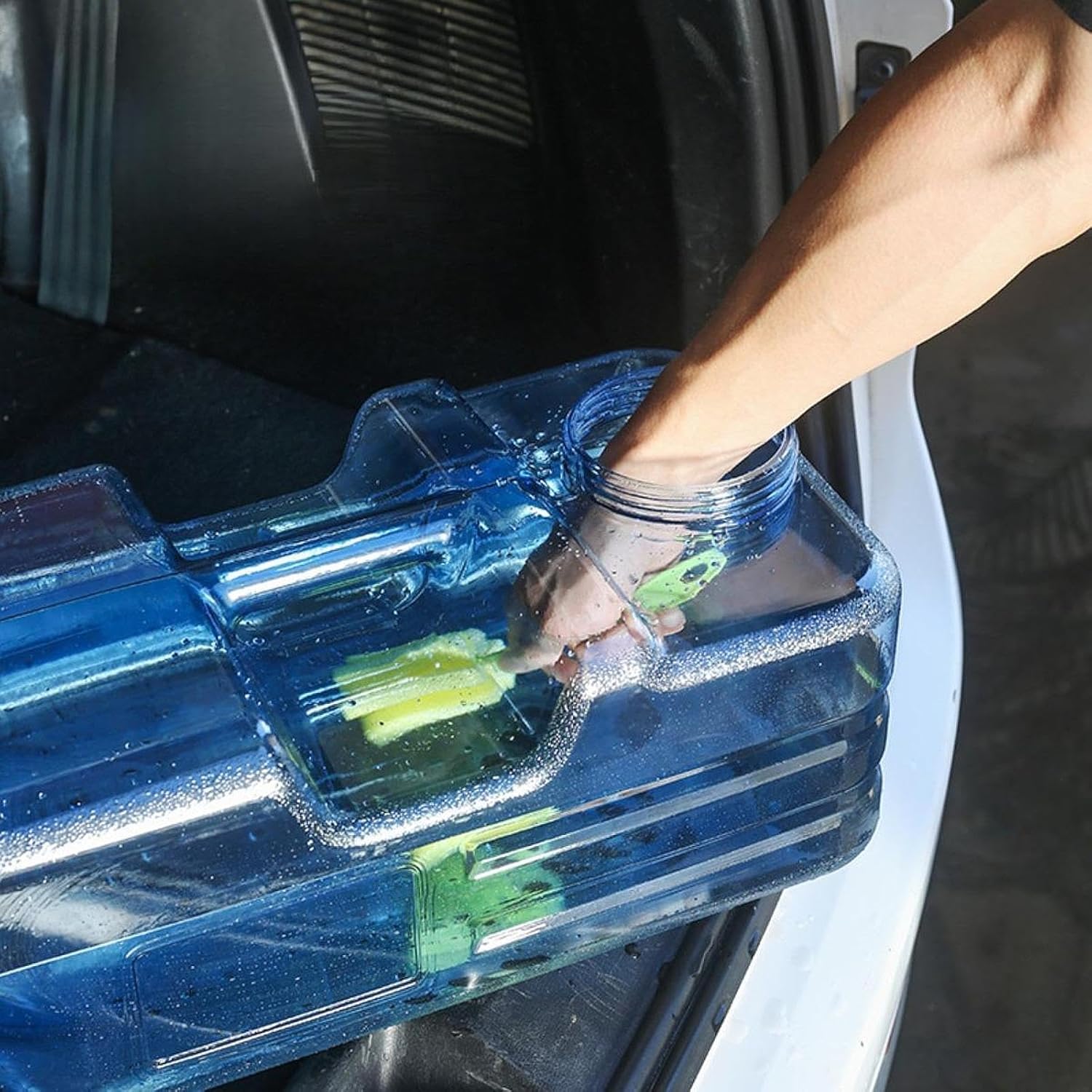 Camping Water Container with Faucet 15 L Portable Water Tank Large Water Storage Jug Water Carrier for RV Handwashing Driving