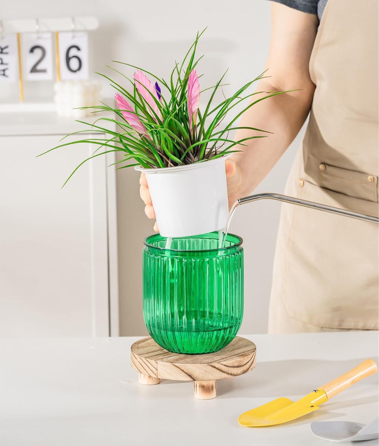 Melphoe Self Watering Pots for Indoor Plants Planter, 4.7 Inch 2 Pack Planters Self Watering Plant Pots for Flower, Houseplants, Succulent, African Violets and Cactus with Drainage - Image 5