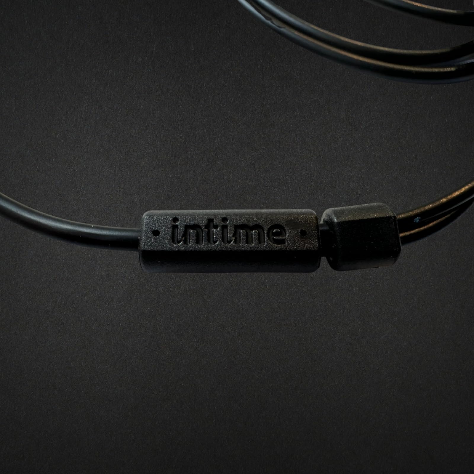 Amazon | intime(アンティーム) 【日本ブランド】 イヤホン