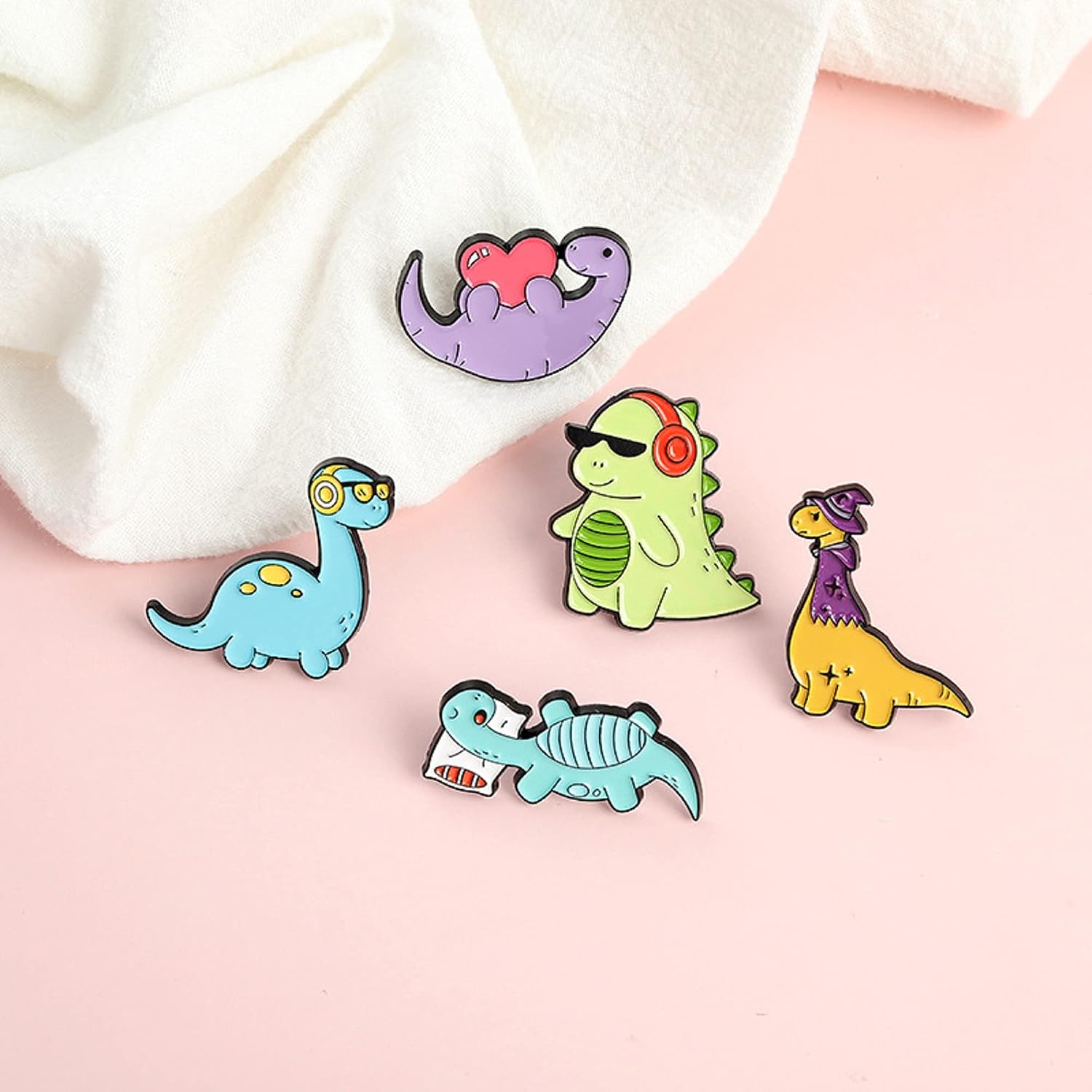 ROFARSO Pajamas Dinosaur Enamel Lapel Pin Set Cartoon Animal Pin, Accessory for Backpacks Clothing Bags Hats Shirts(5piccs pin set)
