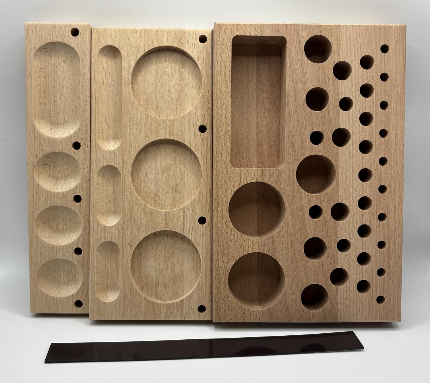 Kingfisher modular wooden caddy holding fly tying bobbins and bodkins