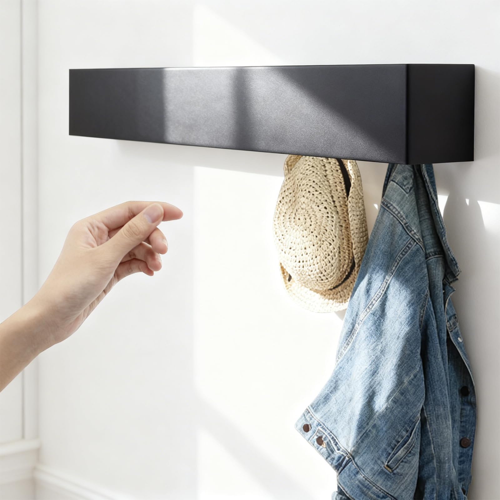 Wandgarderobe mit Ablage, Versteckte Wandmontage Kleiderhaken Wand, 60cm Garderobenhaken, Wandgarderobe Schwarz mit 7 Haken für Wohnzimmer, Flur und Schlafzimmer