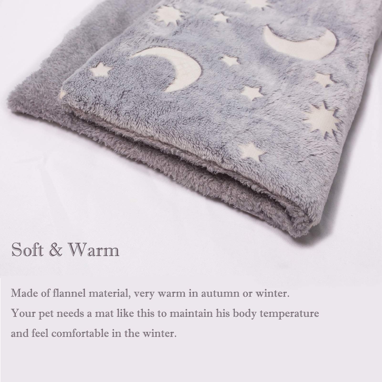 SEIS Reflective Pet Warm Mat Winter Dog Sleeping Pad Flannel Cat Bed Star Moon Design for Small Medium Large Dogs Cats (S)
