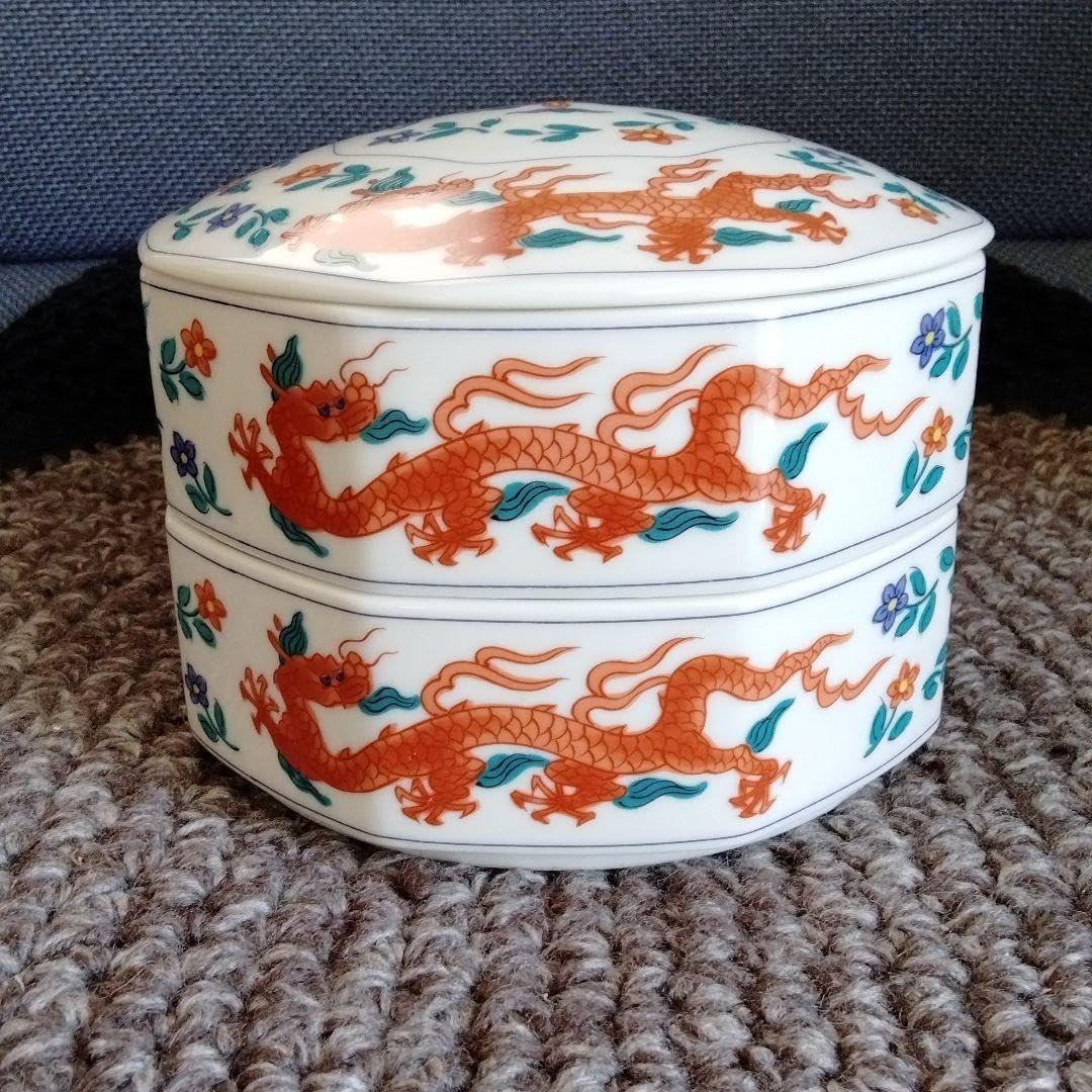 Amazon.co.jp: 中国骨董 旧蔵唐物陶磁器赤絵細工龍雲紋八角型二段重箱