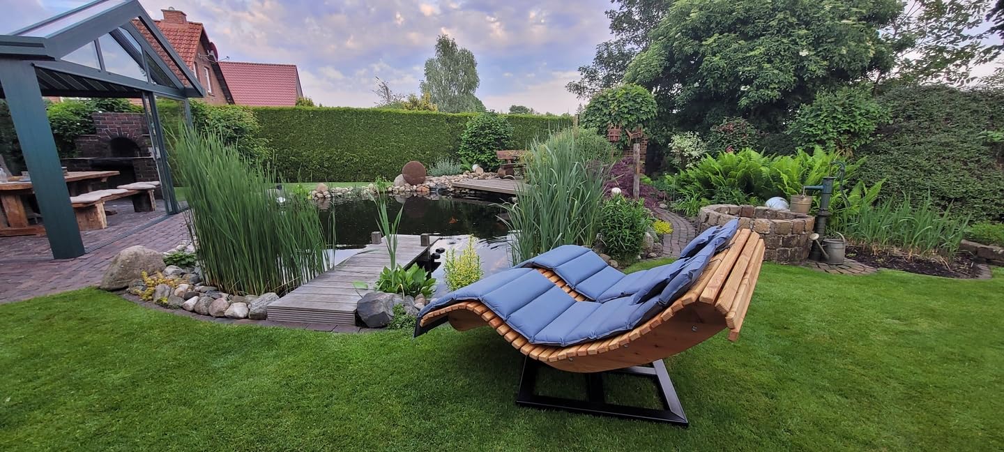 Gartenliege mit Metallgestell - Drehbare Doppelliege Sonnenliege aus Lärchenholz Für 2 Personen 1400mm Extra Breit, Mit Auflagen Geschwungene Wellenholzliege Für Optimalen Komfort