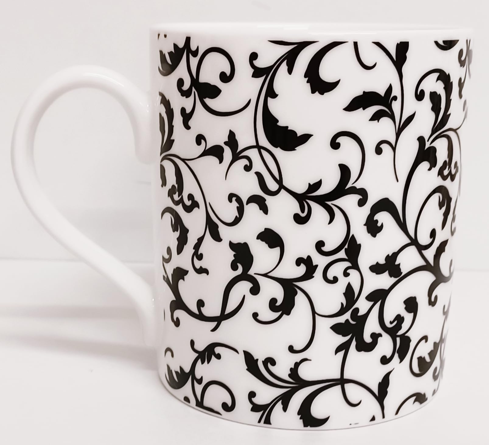 Weneckie białe kubki zestaw 6 porcelany kostnej duże balmoralne 414 ml 400 ml kubki wirowe i liście ręcznie dekorowane w Wielkiej Brytanii