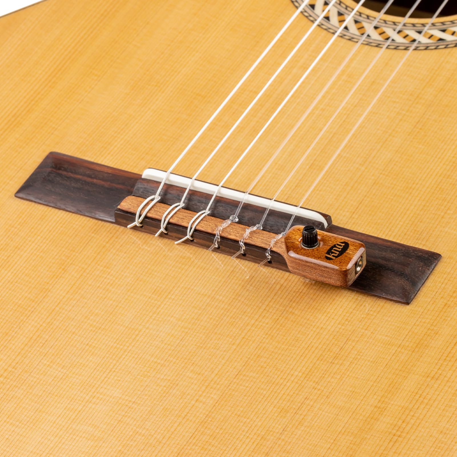 KNA Pickups Pastilla de guitarra clásica (NG-2)