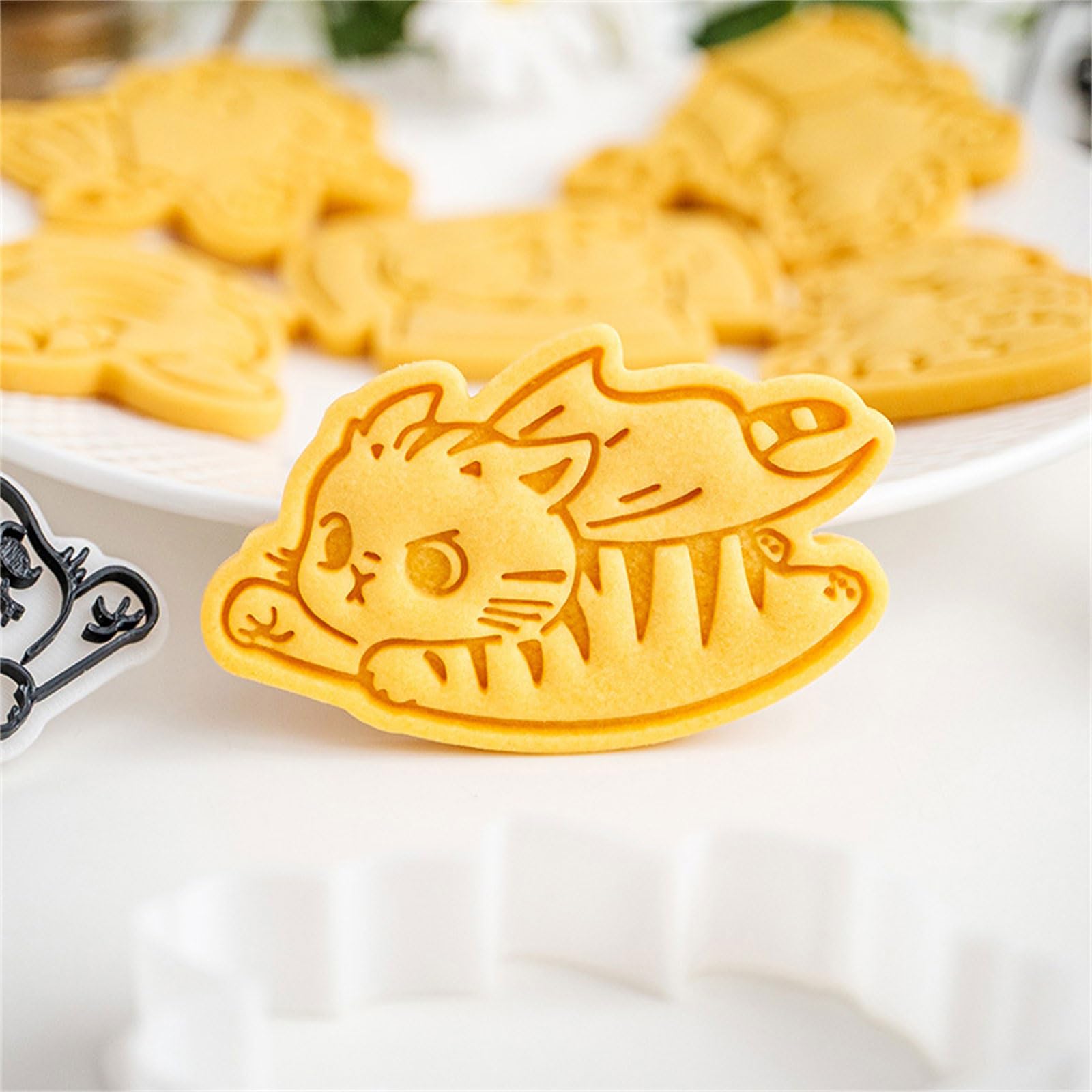 Acquista 8/10 pz Anpanman Cookie Cutter Set Japan Anime Cartoon Stampo per biscotti Accessori per la cottura Utensili da cucina Timbro per biscotti in Italia a partire da 6.96