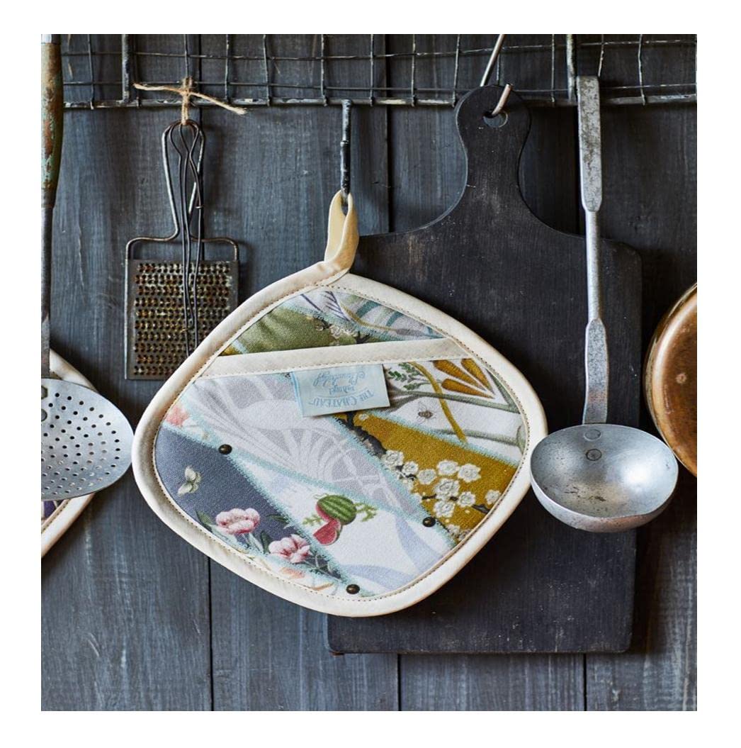 The Chateau By Angel Strawbridge Cooking Kitchen NOUVEAU WALLPAPER Pot Grab