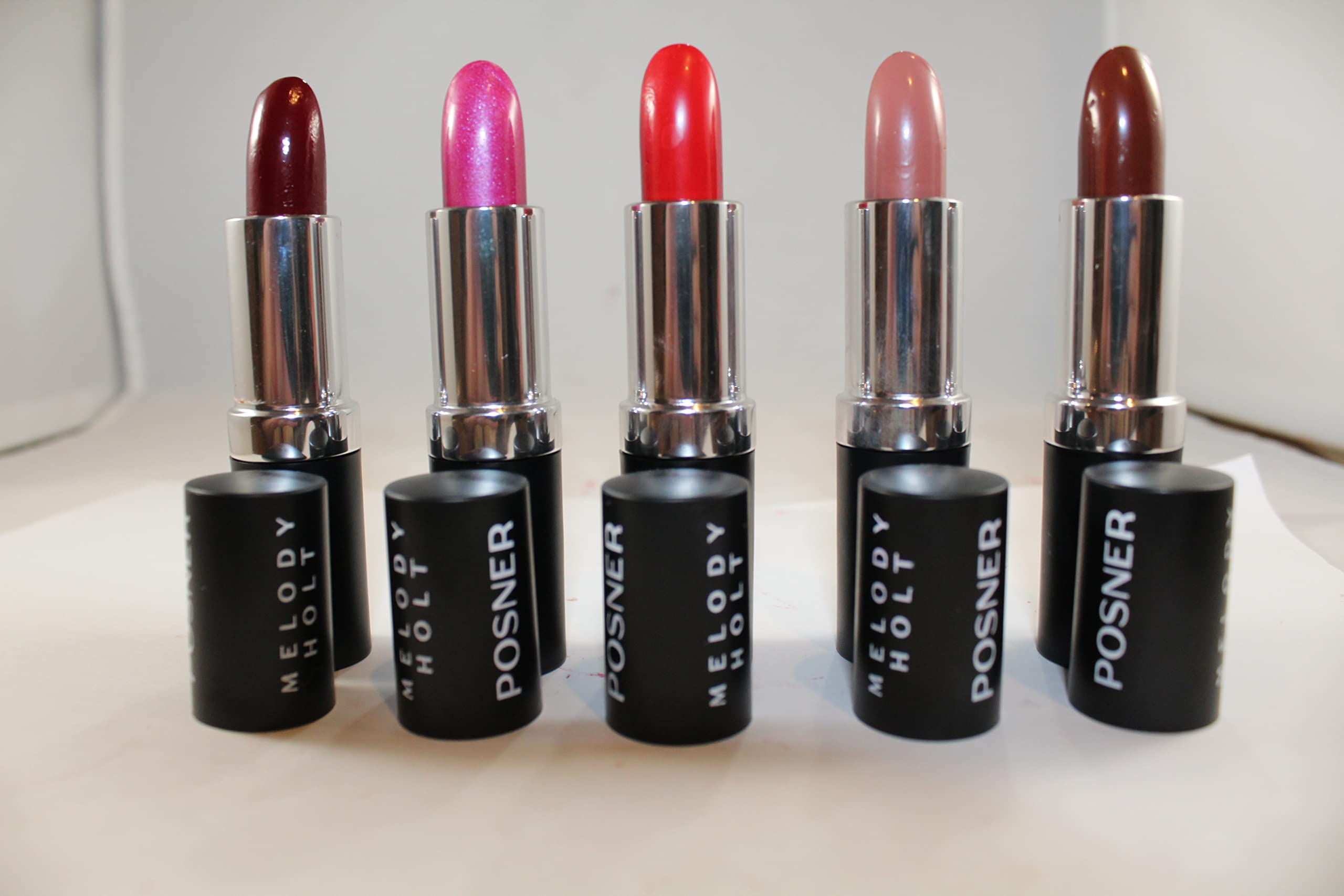 Oprah Winfrey Network Star Partners With Posner Cosmetics