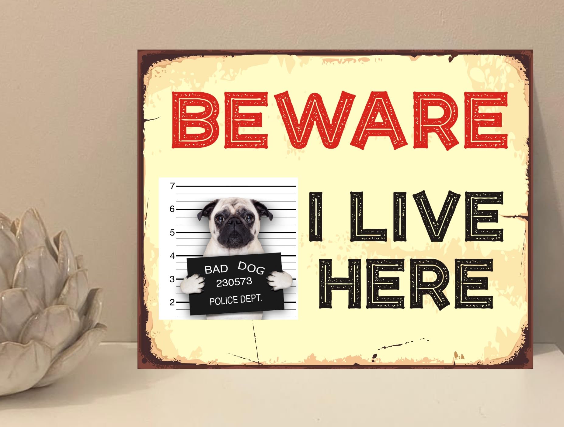 the sticker studio ltd Beware I Live Here Pug Dog House Novelty Metal Plaque Sign Gift fcp37