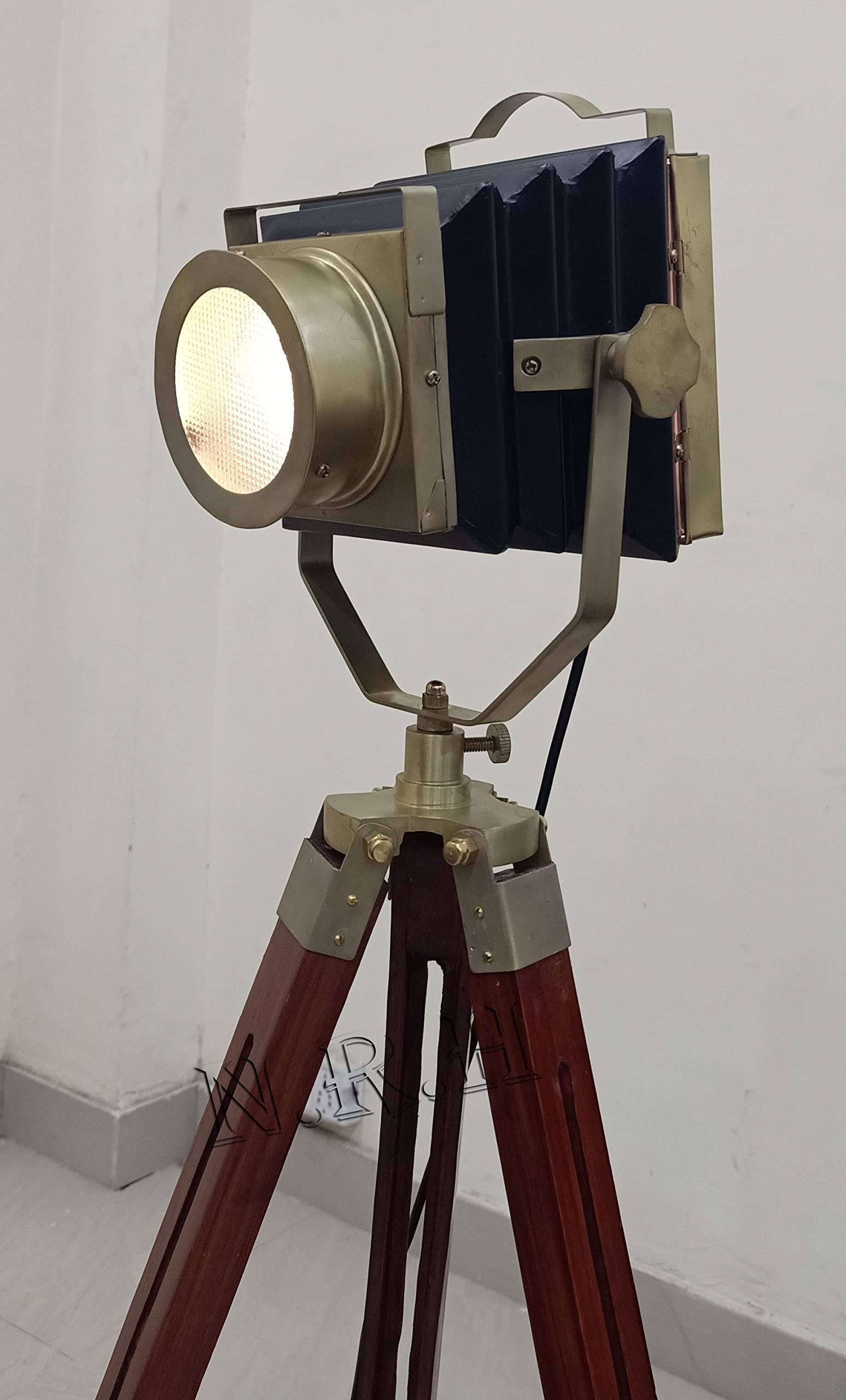 Nautical Replica Hub Lampadaire trépied en bois pour salon cinéma e26 projecteur d'angle debout