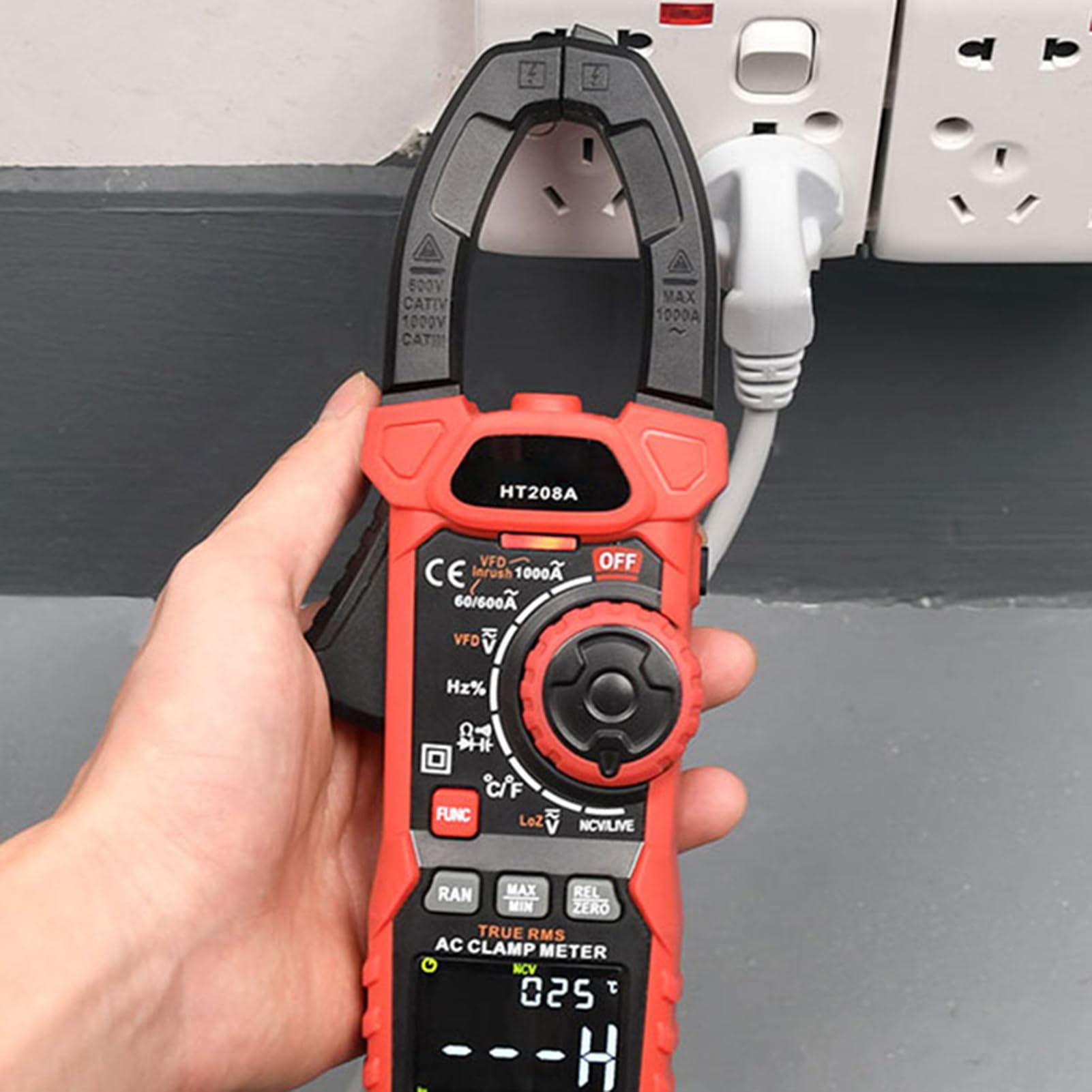 Pinza Amperometrica Digitale 6000 Conteggi NCV Tester di Tensione Senza Contatto Ganascia da 40 Mm, con Corrente CA CC Tensione Resistenza Capacità Temperatura (HT208A senza batteria (1000