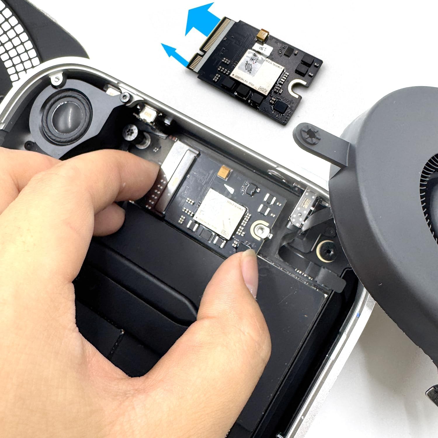 a*t様 Mac mini M4（32GBメモリ／2TB SSD換装済）動画編集