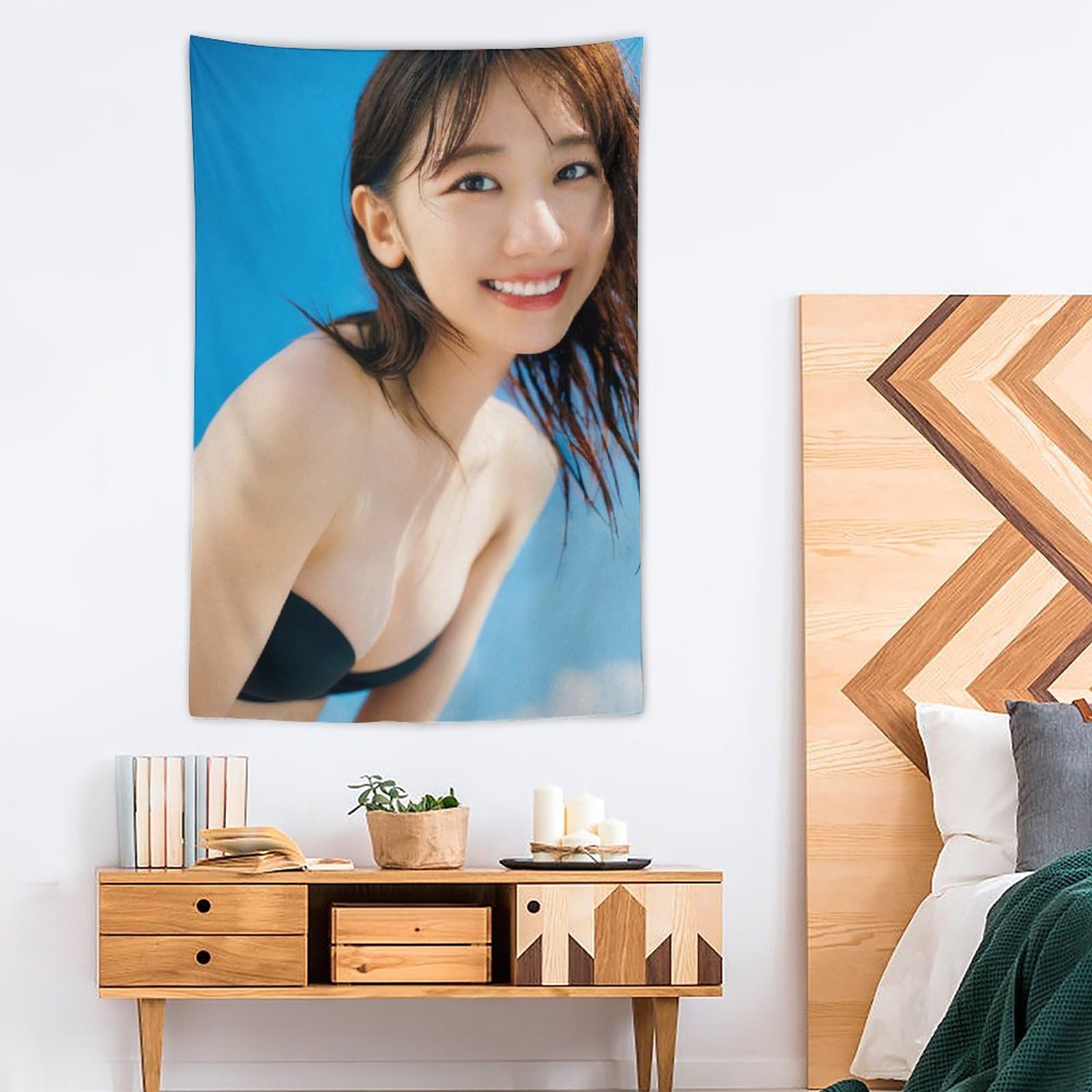 AKB48 柏木由紀　サイン入りタペストリー Amazon.co.jp: 柏木由紀（AKB48）最新グラビア含む水着画像