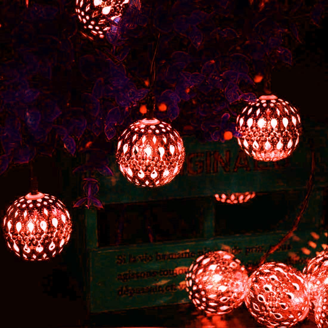 Tty Red Solar String Lights,Metal Ball Garden Lights,12M 100Led 8 Modes，Globe Fairy String Lights,Moroccan Decorative Lights,For Tree,Patio,Yard,Wedding,Party,Indoor (Red)
