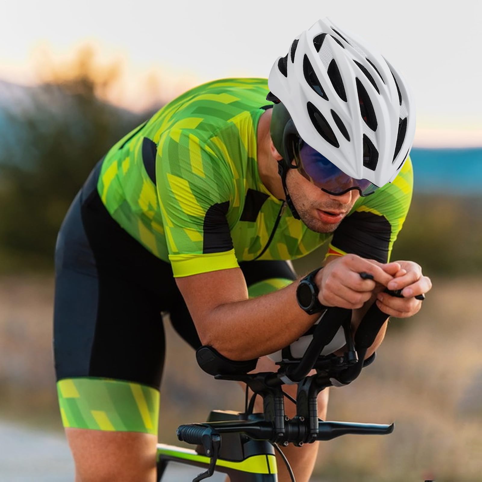 Kask rowerowy | Lekki oddychający kask motocyklowy rowerowy, lekkie i wygodne akcesoria rowerowe do sportów na świeżym powietrzu, piesze wycieczki, miejskie wycieczki i podróże