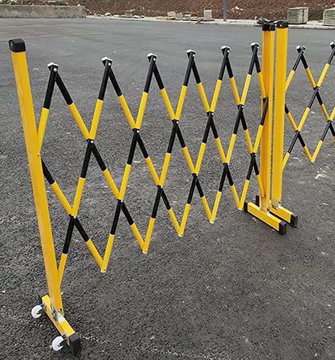 Generico Cancello di Sicurezza Pieghevole ed espandibile da 4 Metri - Barriera Retrattile per Il Controllo del Traffico in Cantieri e Garage - Recinzione di parcheggio Gialla Resistente