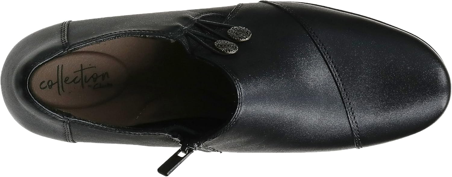 Clarks Women's Warren Slip-On Loafer Black Leather 5