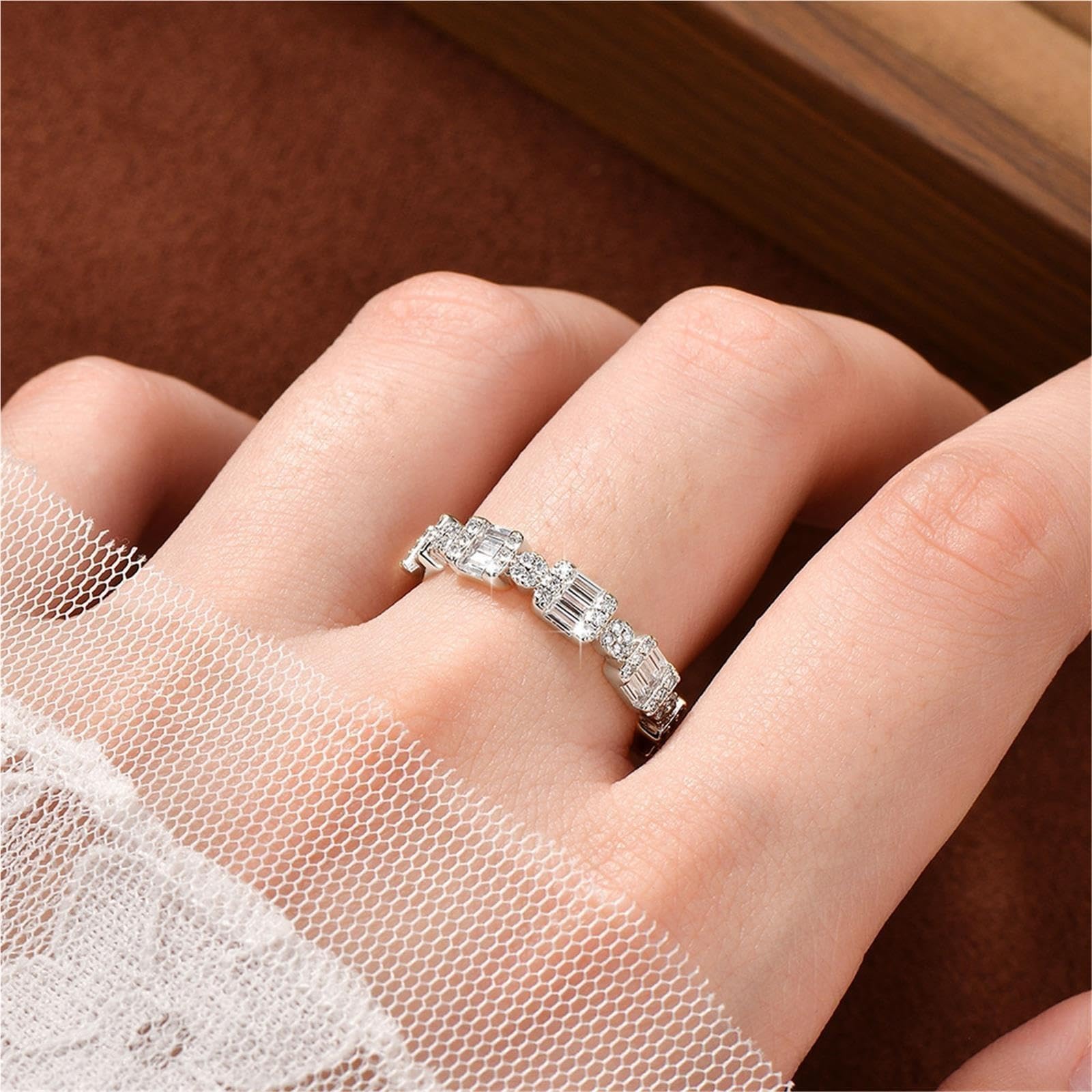 Cobre chapado Cushion Moissanita Anillo for Mujeres