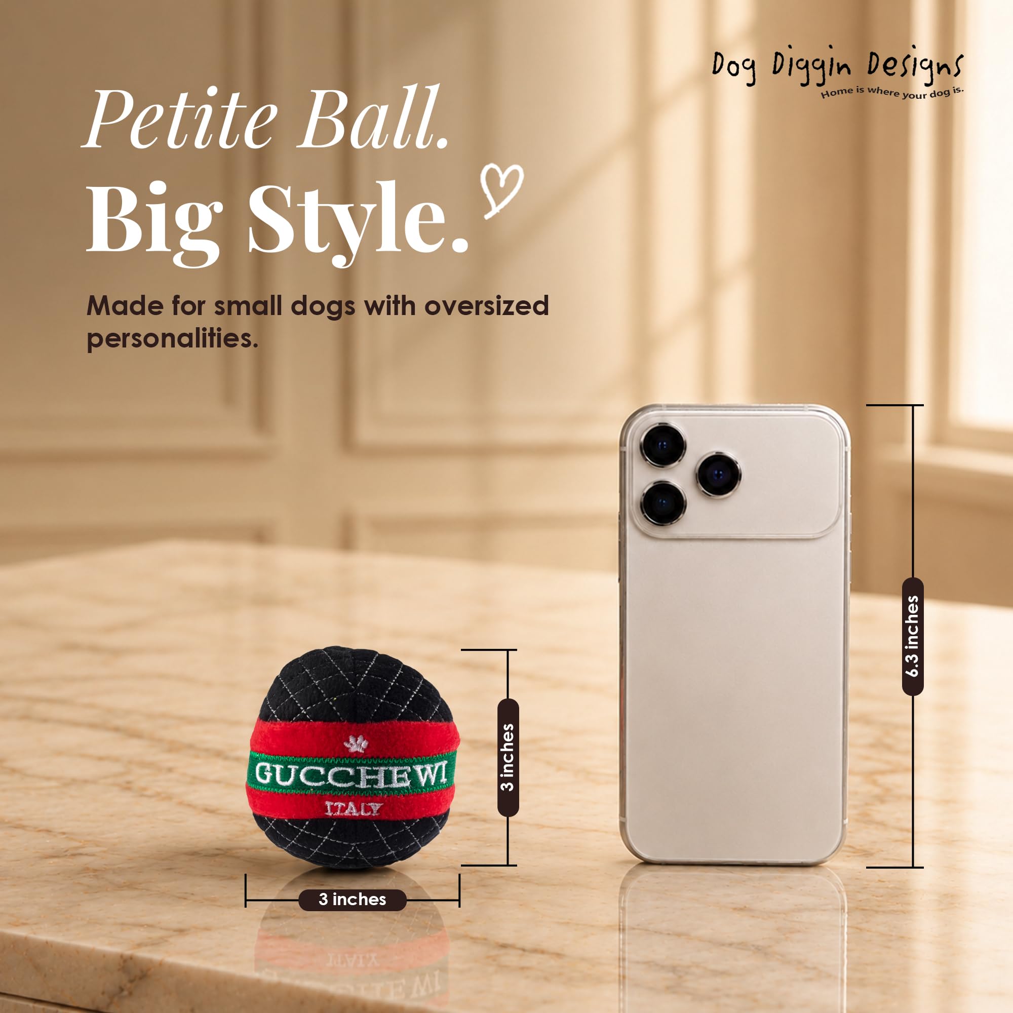 Dog Diggin Designs Colección Runway Pup | Juguetes únicos de peluche para perros de parodia chirriante - Huesos, bolas y más para perros Prêt-à-Porter