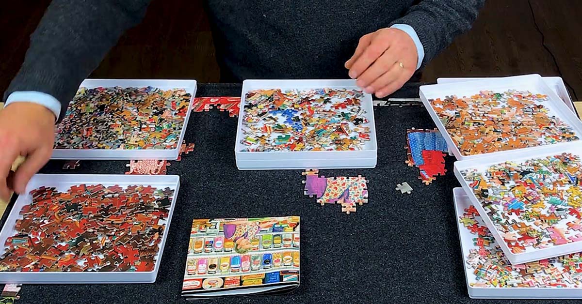 Pickyページ Amazon.com: PUZZLE EZ 8 Puzzle Sorting Trays with Lid 8