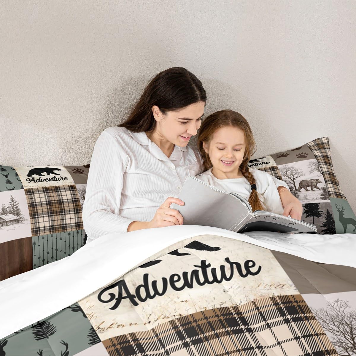 Rustic Farmhouse Kids Comforter Set Twin Size,Deer Antlers Bear Animal Paws Plaids Patchwork Bedding Set for Boys Girls Room Decor,Pine Trees Arrows Down Comforter,Xmas Duvet Insert,1 Pillowcase