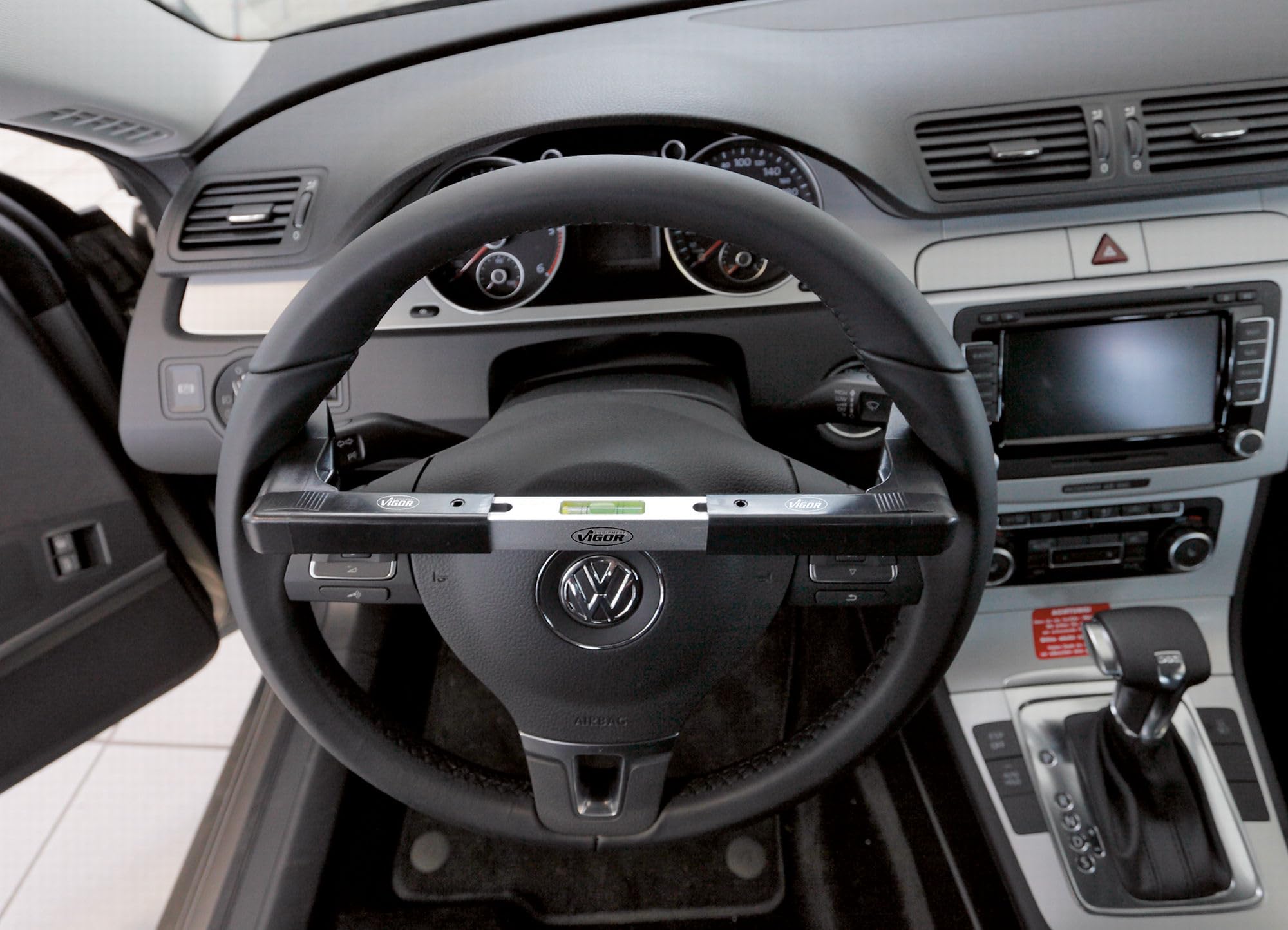 Vigor V1571 Steering Wheel Setup Balance