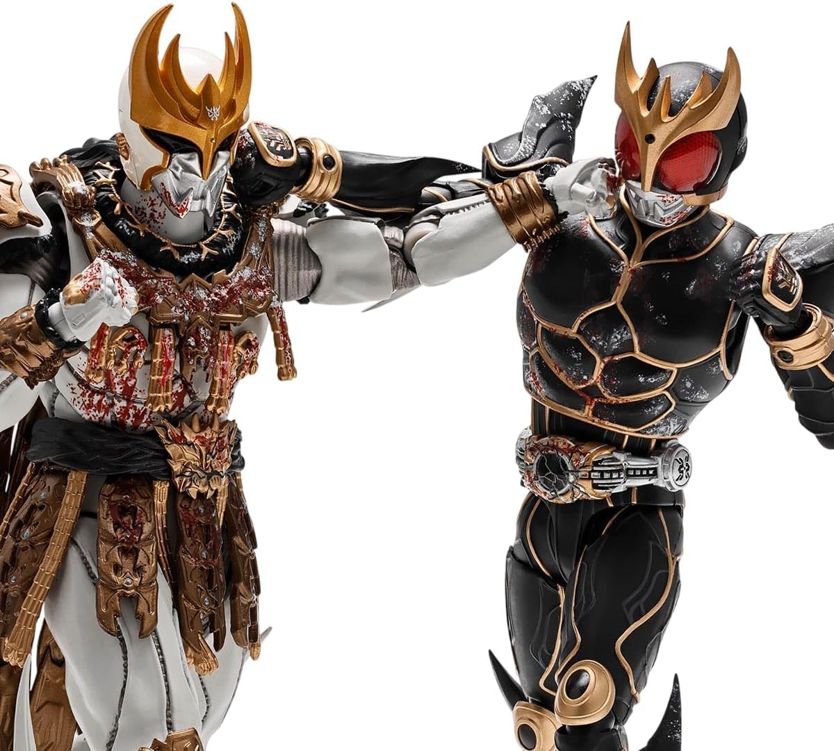 フィギュアーツ　仮面ライダークウガ　セット Amazon.co.jp: S.H .Figuarts（真骨彫製法） 仮面 ライダークウガ 九郎