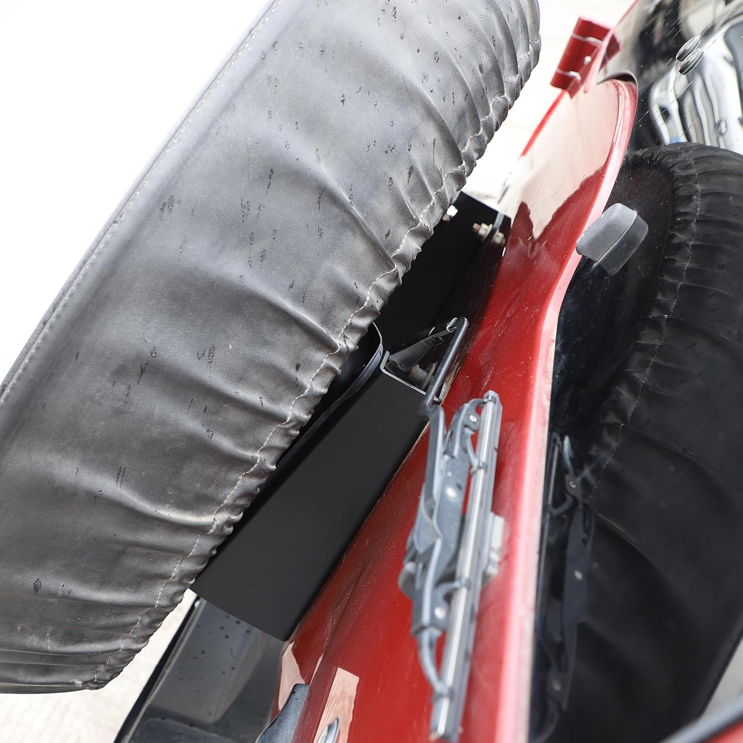 LLKUANG Spare Tire Carrier Elevated Mount Compatible with Toyota FJ Cruiser 2007-2021, Carbon Steel Tailgate-Mounted Raised Tire Rack