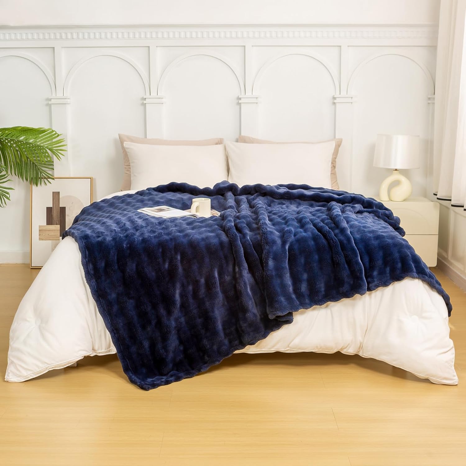 YUSOKI Luxury 3D Bubble Light Weighted Throw Blanket 1.8lb,All Ages,Home Decoration, (Navy,50 * 60inches) - Image 4