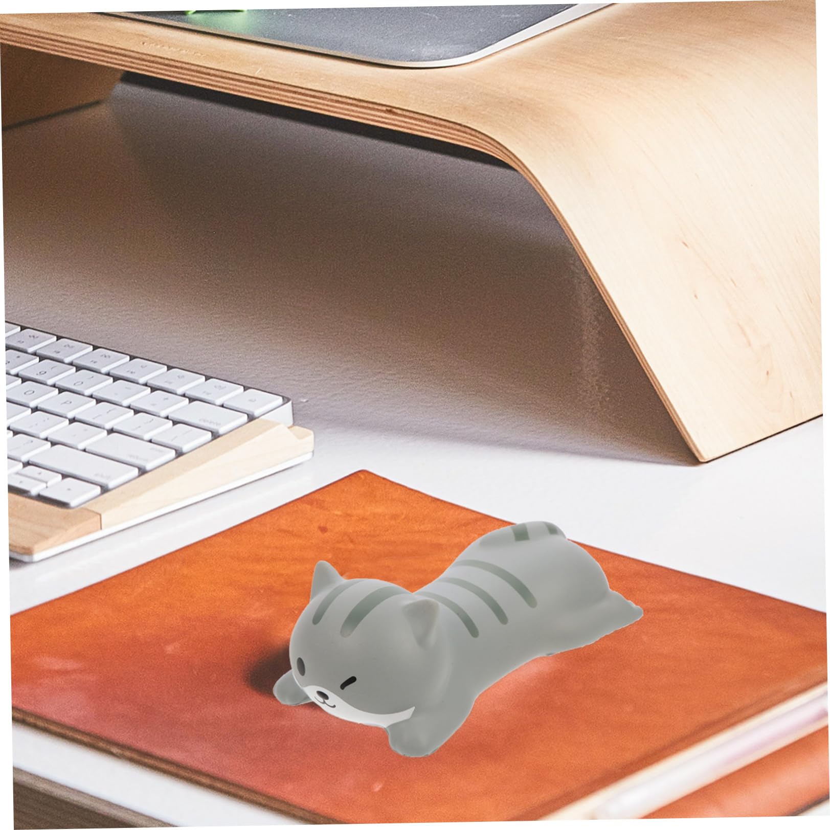 HOMSFOU 5 Pezzi Tappetino Per Mouse Da Polso Tampone Poggiapolsi in Memory Foam Gioco Polsiera Dei Cartoni Animati Per Scrivania Quando Riposo Simpatico Poggiapolsi Per Tastiera Pu Grey