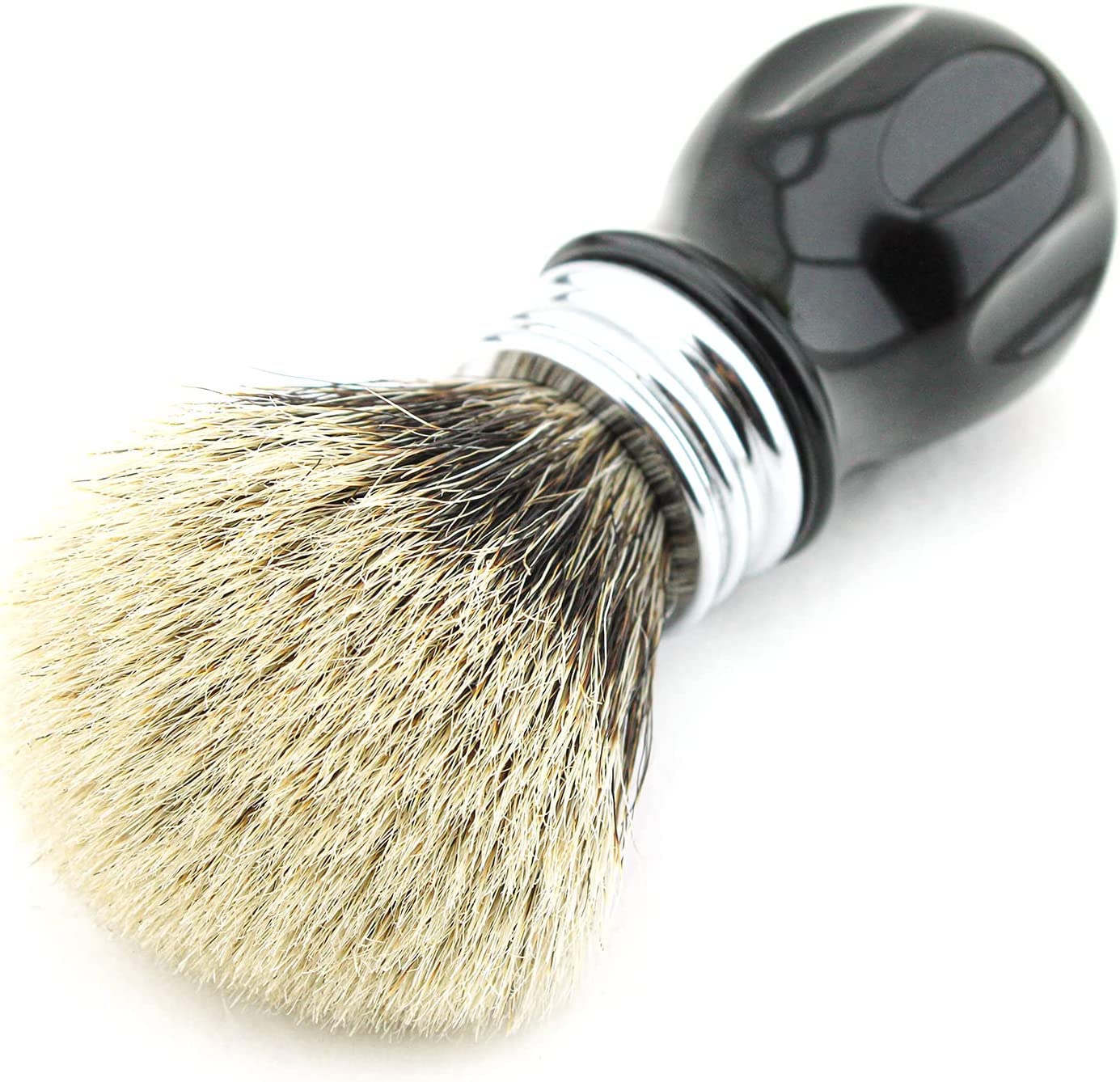Pędzel do golenia borsuka z super srebrną końcówką i czarnym uchwytem do golenia na mokro. Wykonany z żywicy syntetycznej Jag Shaving