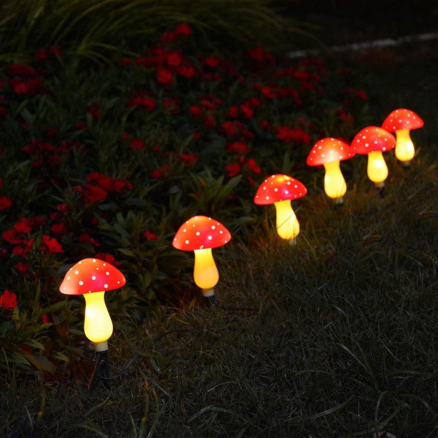 RCFINE Solar Outdoor Lights Set of 8 Solar Mushroom Lights with 8 Modes Waterproof Garden Mushroom Lamp Outside Decoration for Pathway Landscape Yard Easter Pathway (Red)