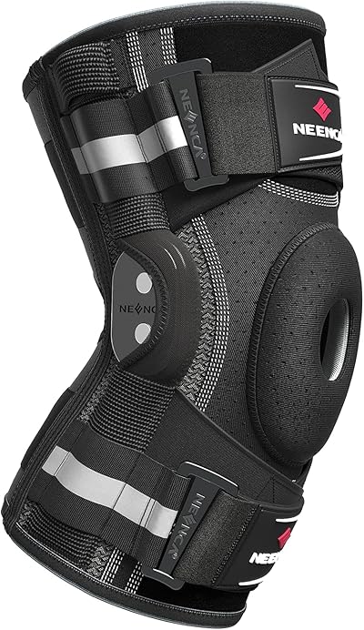 NEENCA Kniebandage gegen Knieschmerzen, Kniestütze mit Scharnier und patentiertem X-Strap Befestigungssystem, starke Stabilität zur Schmerzlinderung, bei Arthritis (Schwarz, 3XL)
