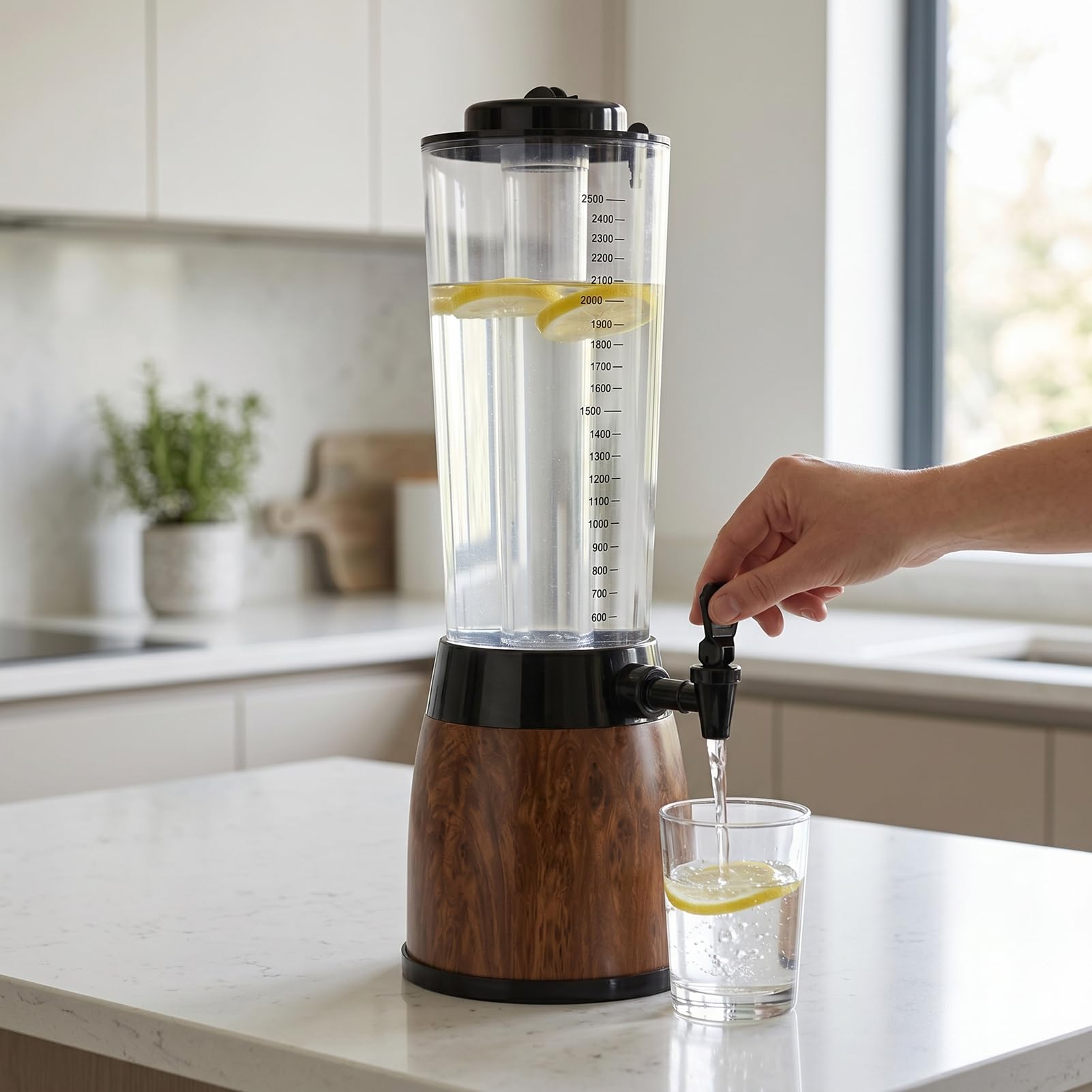 2,5 L Plastikowy Pojemnik na Napoje z rurką na Lód i diodą LED