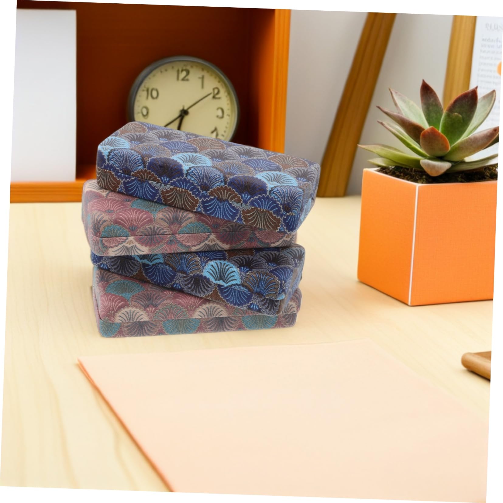 COLLBATH 4pezzi Custodia Rigida per Occhiali Scatola Portaoggetti Portatile per Occhiali da Sole Vista Organizer Compatta in Metallo Resistente