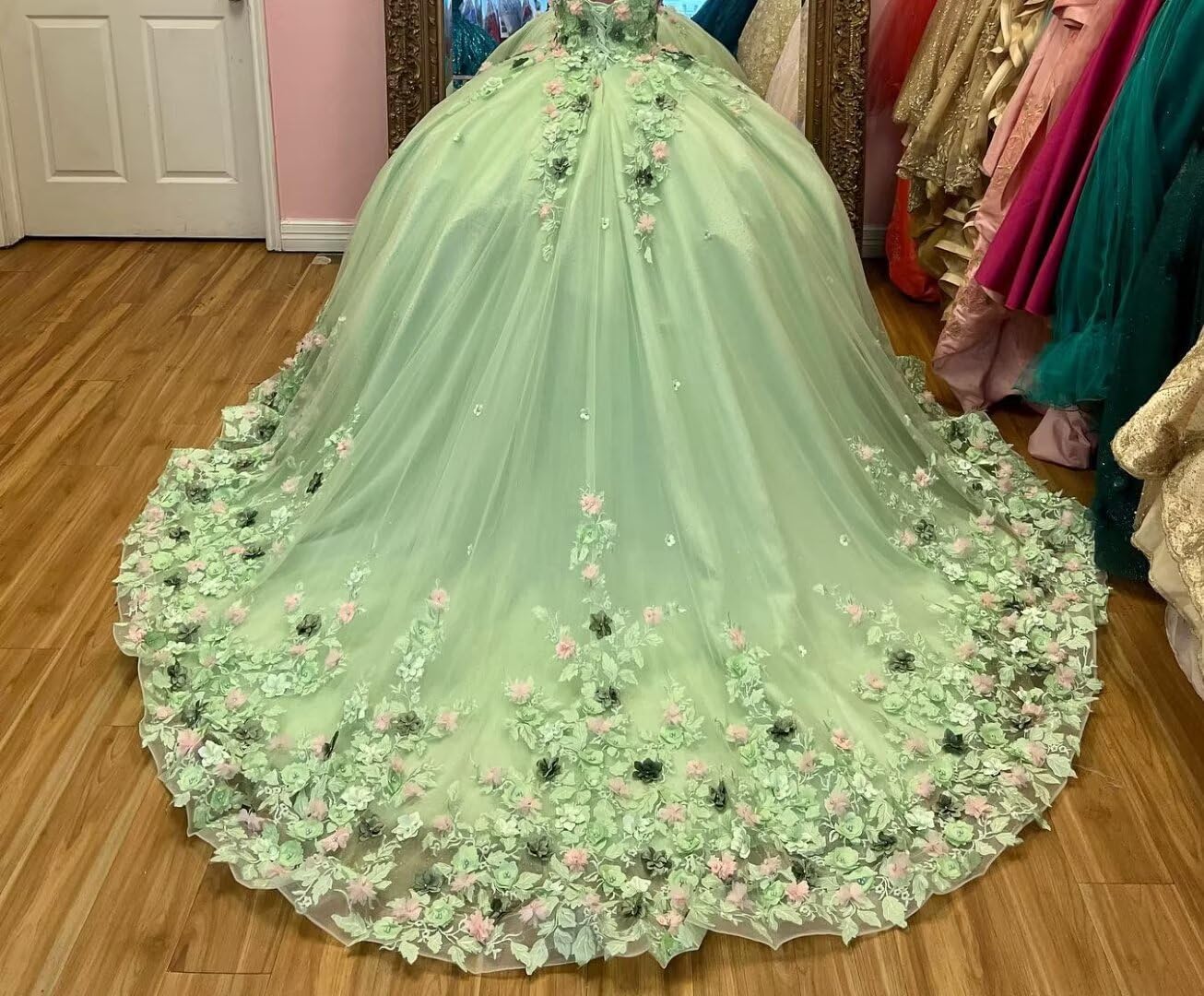 XYAYE Off Shoulder Quinceanera Dresses Puffy Lace Ball Gown for Women Beaded Sweet 16 Dress with Train