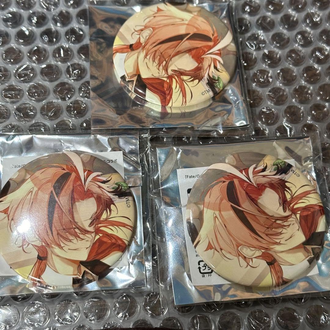 fgo ホテルカルデア　缶バッジセット　ホロ　高杉晋作 fgo ホテルカルデア 缶バッジセット ホロ 高杉晋作 - メルカリ