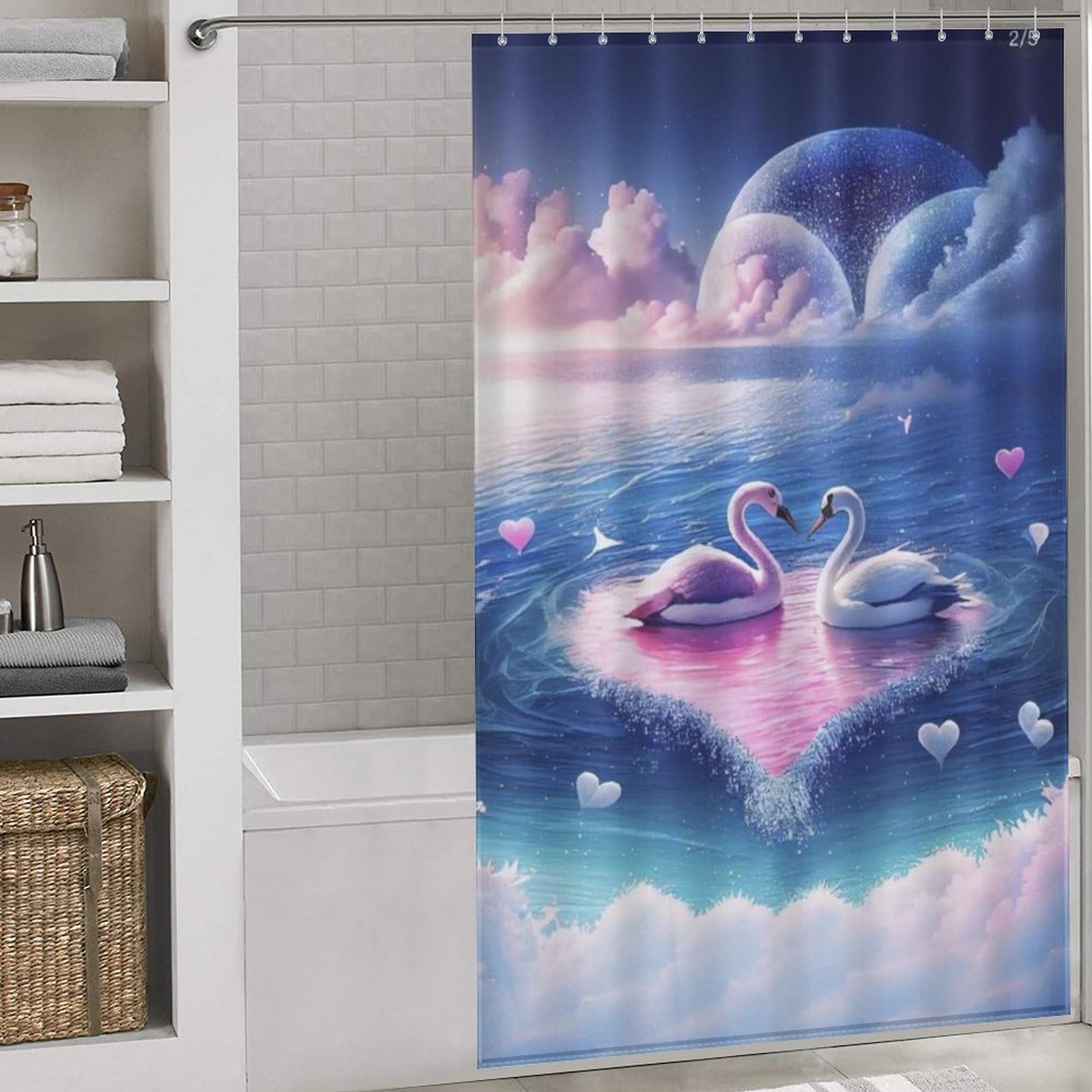 Rideau de douche cygne pour créer une ambiance spa zen chez soi