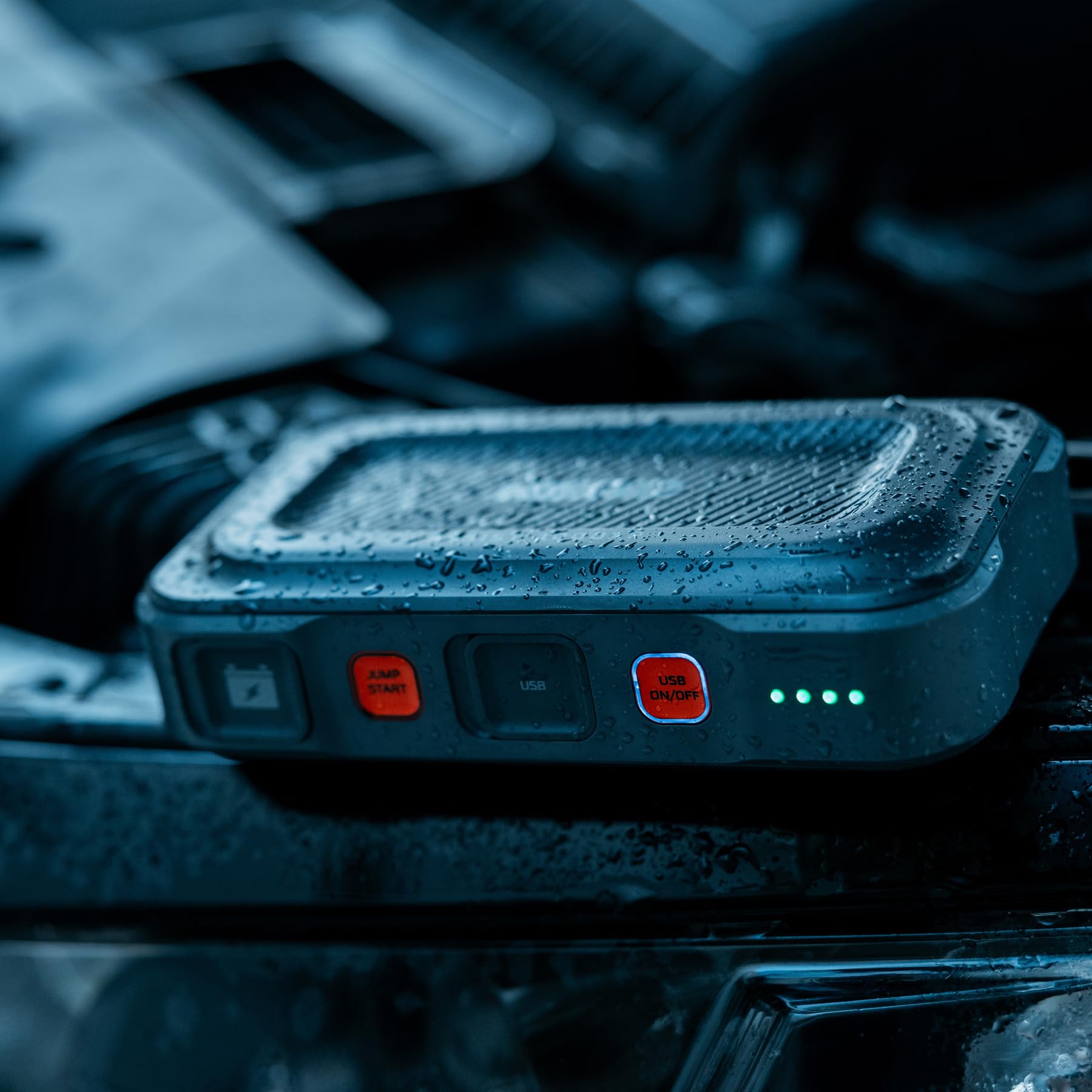 NEBO ASSIST 1000XP Arrancador 3 en 1 – Amplificador de batería portátil de coche de 1000 amperios, banco de energía USB y reflector de emergencia, recargable por USB‑C, IP65