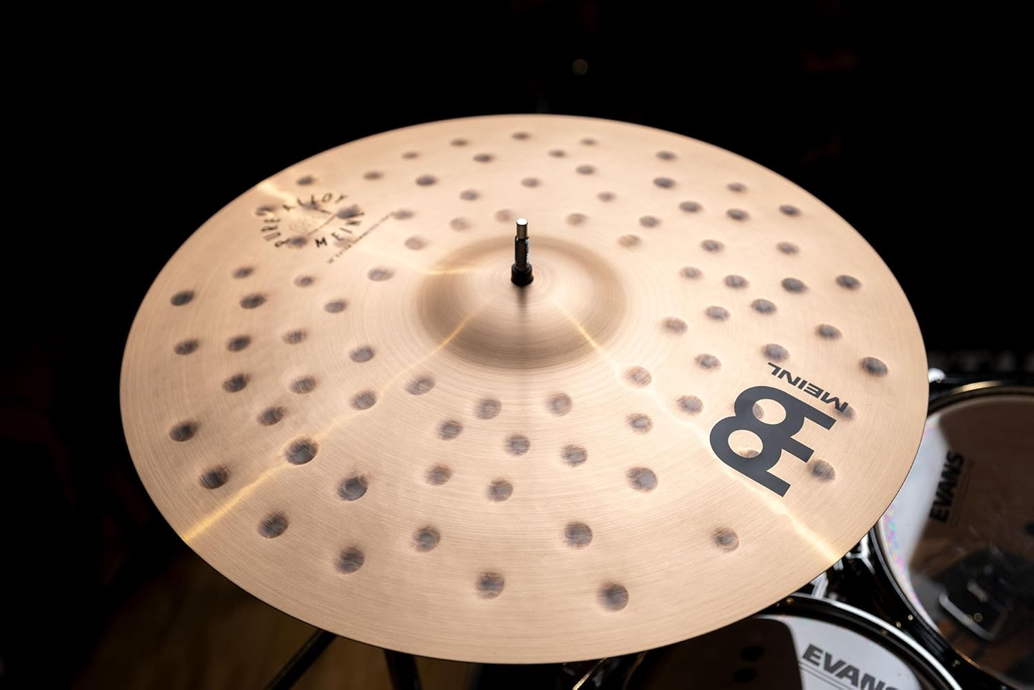 Pure Alloy Traditional 18" Extra Hammered Crash — Made in Germany, 2-YEAR WARRANTY