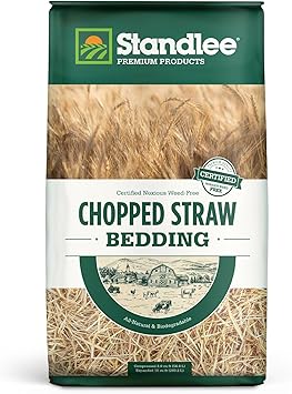 Standlee Hay Company Wheat or Barley Chopped Straw for Animal Bedding