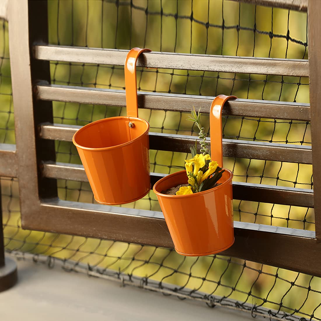 See full amazon price history chart for ExclusiveLane Tiny Orange Garden and Balcony Decorative Metal Hanging Railing and Table Flower Planter Pot (Set of 2) ExclusiveLane Tiny Orange Garden and Balcony Decorative Metal Hanging Railing and Table Flower Planter Pot (Set of 2) (B07RBQ3ZSC) Amazon Price History, Amazon Price Tracker