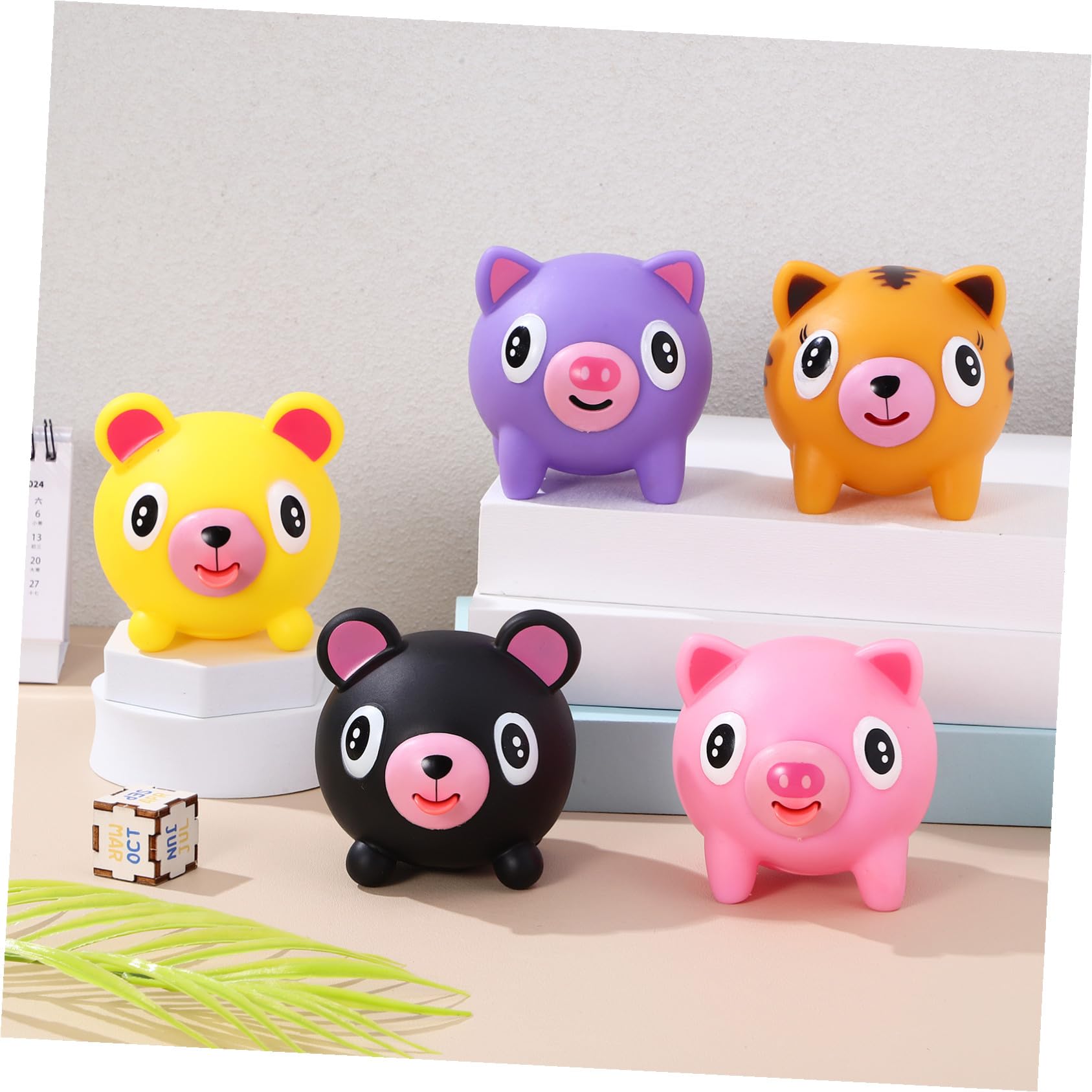 FRCOLOR Jouets à Presser Souples Anti-Stress en PVC, 5 Pièces, Cochon et Ours, Détente en Classe, Présents d'anniversaire