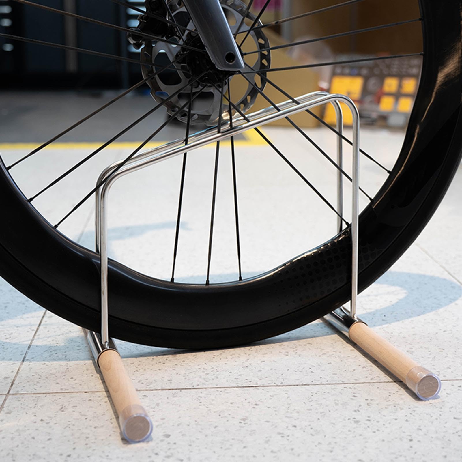 Rastrelliera Portabici a Pavimento Supporto Parcheggio Bicicletta | Cavalletto A Terra Moto Da Cross per bicicletta da montagna, strada, casa, esterno, appartamento, officina, garage