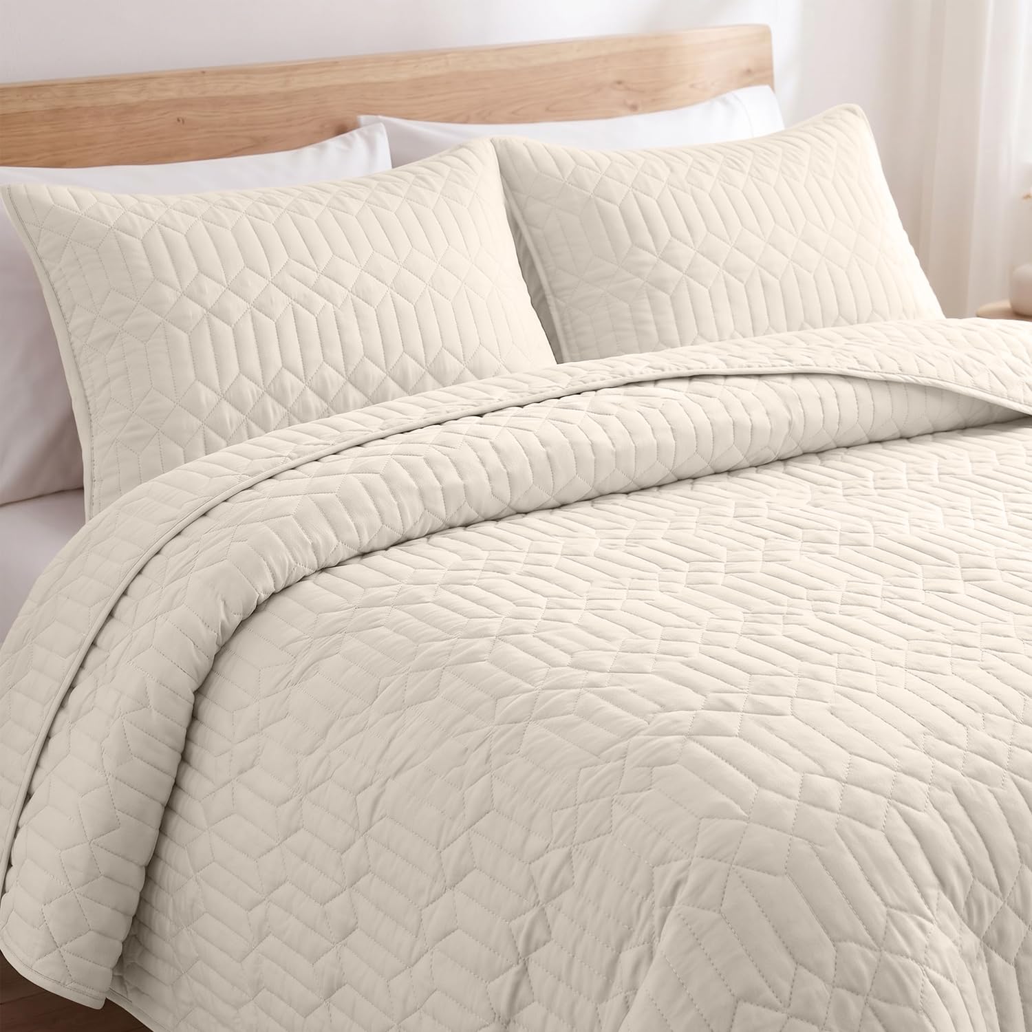 LABHAM® Azure King Size Bedcover Set - 300GSM Ultra Sonic Quilted, (90"x108") Super Soft, Durable, Easy Care, Bedspread with 2 Pillow Covers & Storage Bag (Ivory)-picture-30